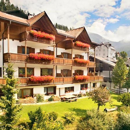 Garni Alba Bed & Breakfast Ортізеї Екстер'єр фото