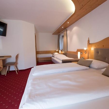 Garni Alba Bed & Breakfast Ортізеї Екстер'єр фото